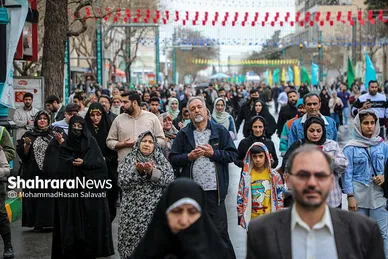 تحویل سال ۱۴۰۳ در حرم مطهر امام رضا (ع) و خیابان‌های منتهی به حرم