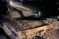 بازسازی پل خط آهن آق‌قلا آغاز شد