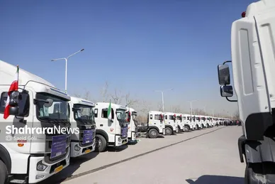 گزارش تصویری | آیین رونمایی و تحویل ۴۲ دستگاه خودروی سنگین خدمات عمومی به شهرداری‌های خراسان رضوی