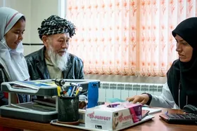 گفت&zwnj;وگو با تنها پزشک افغانستانی اصفهان | مهاجران فراموش کرده&zwnj;اند که می&zwnj;توانند موفق شوند