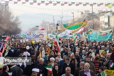 گزارش تصویری (۲) | راهپیمایی روز ۲۲ بهمن در مشهد