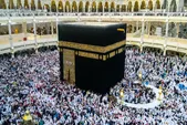 دیدار تولیت آستان قدس رضوی با نماینده ولی‌فقیه در امور حج و زیارت (۹ تیر ۱۴۰۴)