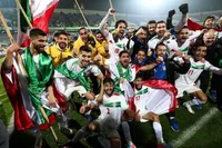 جشن صعود تیم ملی به جام جهانی، همزمان با تحویل سال ۱۴۰۴
