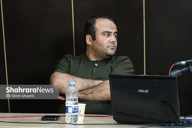 گزارش تصویری | کارگاه انتقال تجربه؛عکاس جنگ،جنگ عکاس
