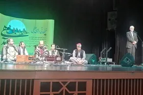 حداد عادل: به شدت نگران زبان فارسی در افغانستان امروز هستم
