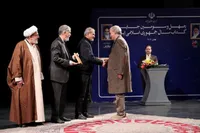 وزیر فرهنگ و ارشاد اسلامی:  هویت ملی خودمان را مدیون کتاب هستیم