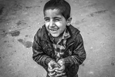 آن گنج یک روز بین ما پخش می‌شد