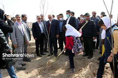 مراسم روز درختکاری در مشهد