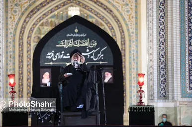 مراسم احیاء شب ۱۹ ماه مبارک رمضان در حرم مطهر رضوی