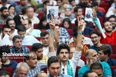 سفر تبلیغاتی محمدجواد ظریف به مشهد برای دور دوم انتخابات ۱۴۰۳