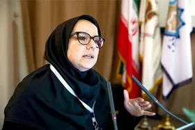 با نگاهی پژوهشگرانه و ادبی می&zwnj;توان به تحول شعر فروغ پی برد