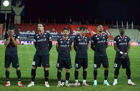 تاریخ و ساعت بازی رفت پرسپولیس و استقلال خوزستان (فصل ۰۵-۱۴۰۴) | پرسپولیسِ اوسمار جان می&zwnj;گیرد؟