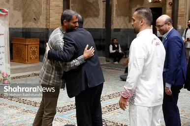 گزارش تصویری | اعطای پرچم جمهوری اسلامی ایران به پرچمداران کشورمان در رقابت‌های آسیایی ناگویا
