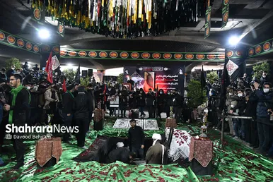 مراسم تدفین پیکر ۳ شهید گمنام در میدان شهدا مشهد