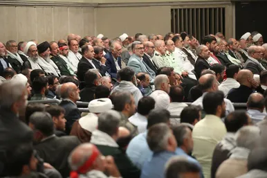 گزارش تصویری دیدار صبح امروز پیشکسوتان و فعالان دفاع مقدس و مقاومت با رهبر معظم انقلاب (۴ مهر ۱۴۰۳)