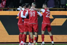 تلاش پرسپولیسی&zwnj;ها برای برگزاری لیگ برتر
