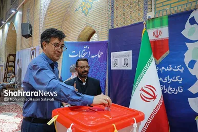 عکس‌هایی از مرحله دوم انتخابات چهاردهمین دوره ریاست‌جمهوری در مشهد (۳)