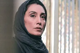 رفتار زیبای هدیه تهرانی در اکران فیلم &laquo;بی&zwnj;همه&zwnj;چیز&raquo;