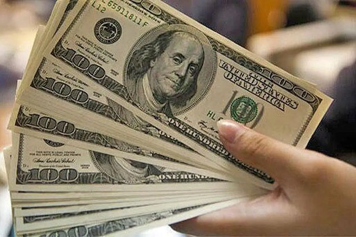 مجلس افزایش قیمت ارز را بررسی می‌کند