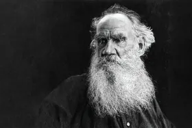 مروری مختصر درباره برخی اندیشه&zwnj;های اجتماعی تالستوی | دادخواستی کوبنده علیه جامعه&zwnj;ای در آستانه زوال