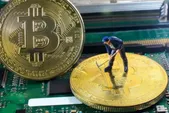 استخراج یک بیت‌کوین برابر با مصرف برق چند واحد مسکونی است؟ + فیلم