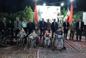 آیین اهدای ۳۰۰ دستگاه ویلچر و بسته تحصیلی به دانش&zwnj;آموزان توان&zwnj;یاب خراسان رضوی برگزار شد + فیلم