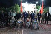 آیین اهدای ۳۰۰ دستگاه ویلچر و بسته تحصیلی به دانش‌آموزان توان‌یاب خراسان رضوی برگزار شد + فیلم