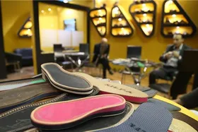 آغاز به کار سیزدهمین نمایشگاه تخصصی کیف و کفش مشهد + فیلم