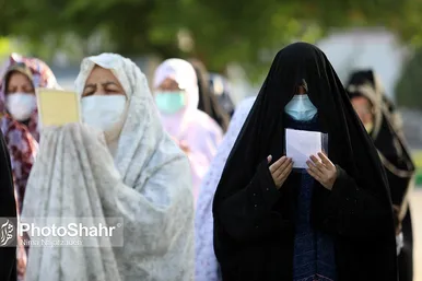اقامه نماز عید سعید فطر در حرم مطهر امام رضا(ع)