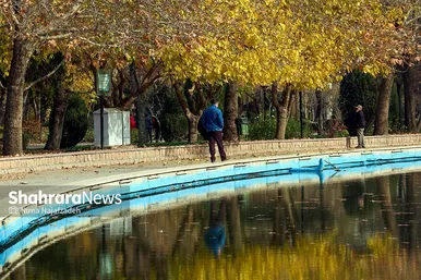 شکوه رنگ‌های پاییزی در پارک ملت مشهد