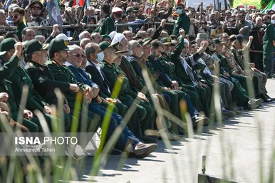 تشییع باشکوه پیکر سردار شهید زاهدی در اصفهان