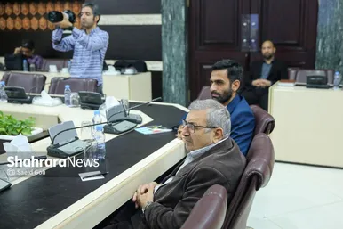 نشست شهردار مشهد با روسای شورای اجتماعی محلات منطقه یک