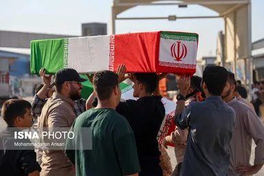 گزارش تصویری | ورود پیکرهای مطهر ۴۴ شهید تازه‌تفحص‌شده به کشور از مرز شلمچه (۱۳ مهر ۱۴۰۴)