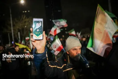 گزارش تصویری | خروش مردم انقلابی مشهد در آخرین چهارشنبه سال ۱۴۰۴ در میدان هفت‌تیر