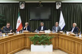 استاندار خراسان رضوی: &laquo;احداث نیروگاه تجدیدپذیر دولتی&raquo; نمونه موفقی از همگرایی برای رفع ناترازی&zwnj;هاست