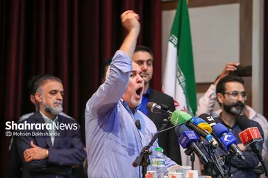 سفر تبلیغاتی محمدجواد ظریف به مشهد برای دور دوم انتخابات ۱۴۰۳