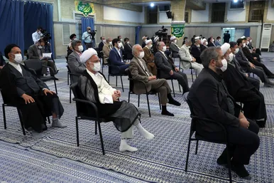 دیدار جمعی از مسئولان نظام و مهمانان شرکت کننده در کنفرانس وحدت اسلامی با رهبر معظم انقلاب