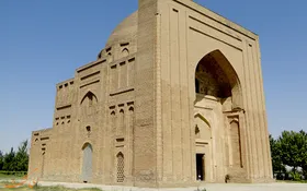 بازخوانی تاریخ دفن هارون&zwnj;الرشید و بنای هارونیه در توس