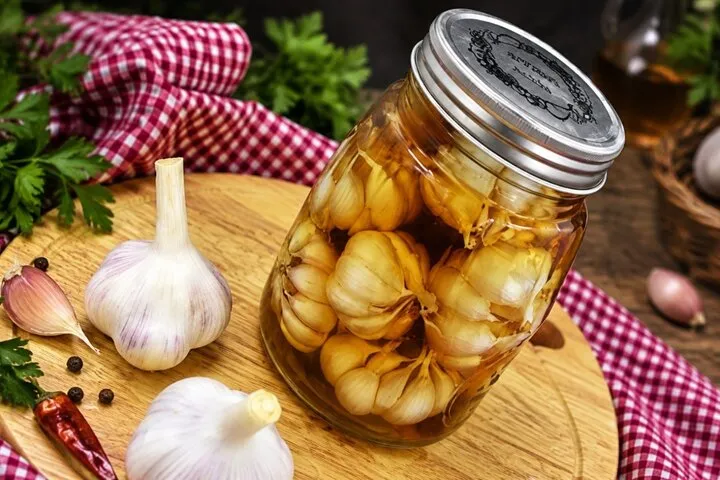 طرز تهیه ترشی سیر
