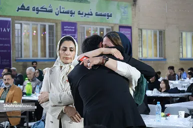 گزارش تصویری | آیین اهدای ۳۰۰ دستگاه ویلچر و بسته تحصیلی به معلولان و دانش‌آموزان تحت پوشش بهزیستی خراسان رضوی