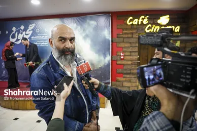 گزارش تصویری | اکران مردمی فیلم «مجنون» با حضور عوامل در مشهد