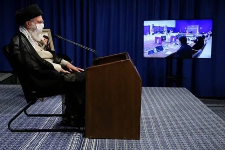 رهبر معظم انقلاب: عزاداری امسال در تاریخ کشور ماندگار شد | جلو اجرای سند۲۰۳۰ را بگیرید
