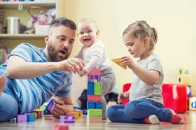 ویدئو/ ۱۰ بازی ساده با کودکان در روزهای قرنطینه
