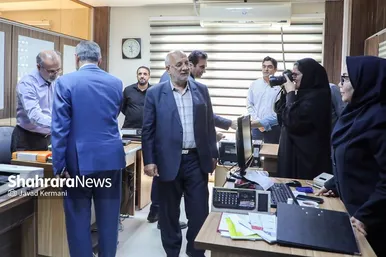 بازدید جمعی از مسئولین شهری مشهدمقدس از موسسه فرهنگی شهرآرا (۲) (۱۶ مرداد ۱۴۰۳)