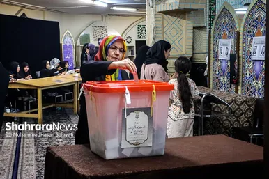 عکس‌هایی از مرحله دوم انتخابات چهاردهمین دوره ریاست‌جمهوری در مشهد (۶)