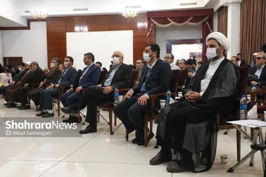 نشست صمیمانه شهردار با روشندلان در محفل انس با قرآن