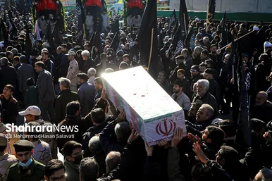 اجتماع عزاداران فاطمی و تشییع پیکر ۱۲ شهید گمنام دفاع مقدس و ۲ شهید حادثه تروریستی راسک در مشهد