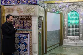 گرامیداشت یاد و نام شهید مالک رحمتی | خادمان رضوی بر مزار خادم الرضا حضور یافتند + فیلم