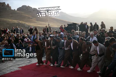 گزارش تصویری | جشن جهانی «مهرگان» در غار کرفتو