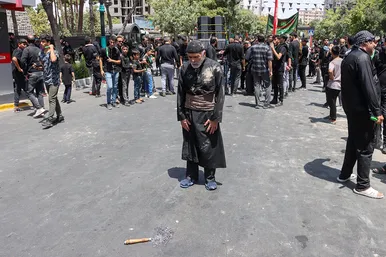  عزاداری روز عاشورا در مشهد